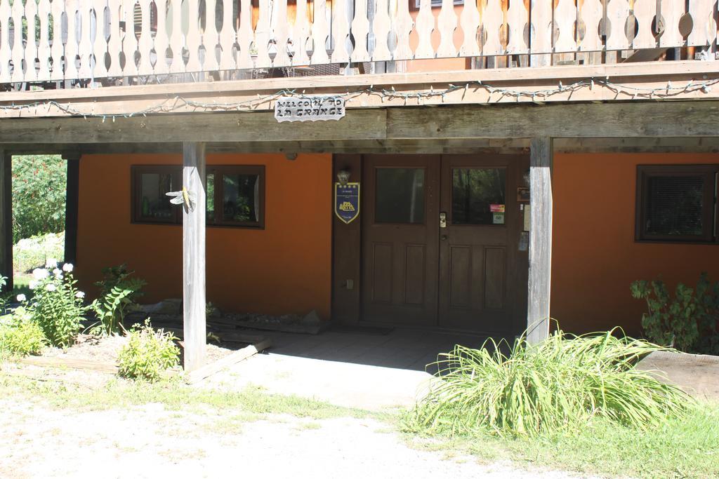 La Grange Country Inn Wakefield Εξωτερικό φωτογραφία
