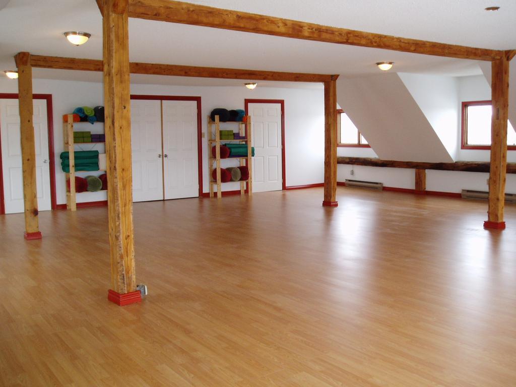 La Grange Country Inn Wakefield Εξωτερικό φωτογραφία