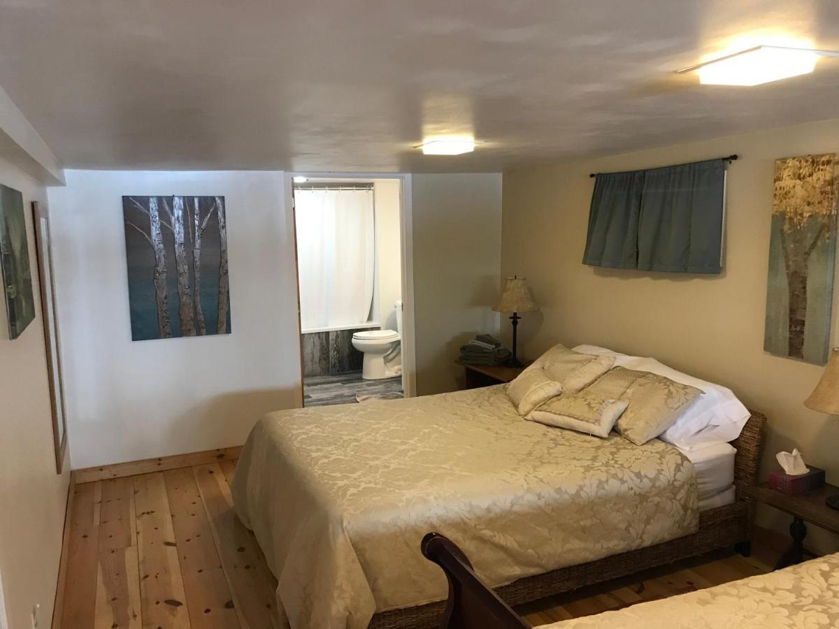 La Grange Country Inn Wakefield Εξωτερικό φωτογραφία